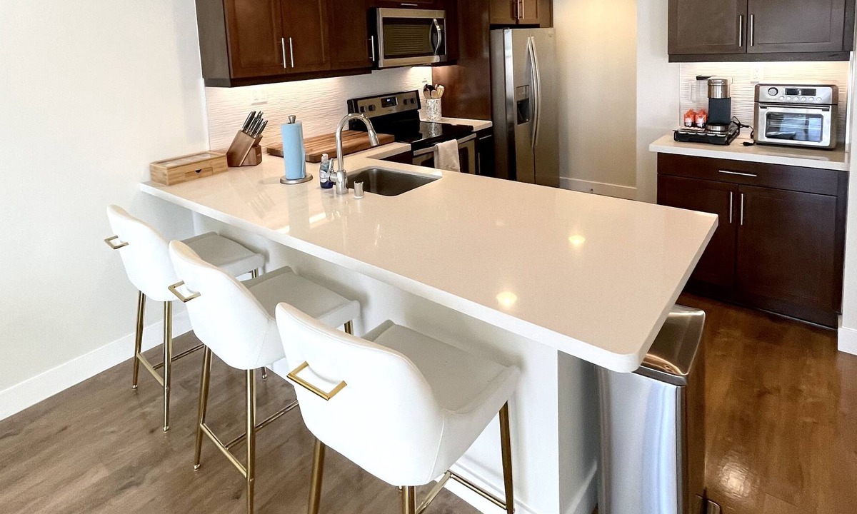 Marina Peninsula Apartment | 1-bedroom Villa in Marina Del Rey
