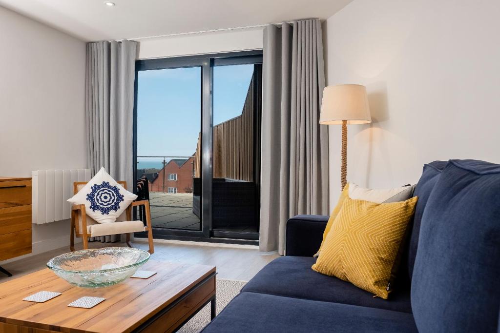 Mortehoe Apartment | 1 Middlecombe - Luxury Apartment at Byron Woolacombe, only 4 minute walk to Woolacombe Beach!
