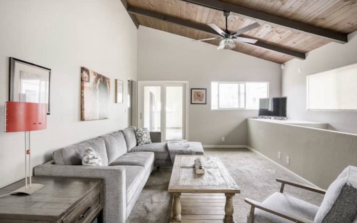 Silver Strand House | 102 m² House ∙ 1 bedroom ∙ 2 guests