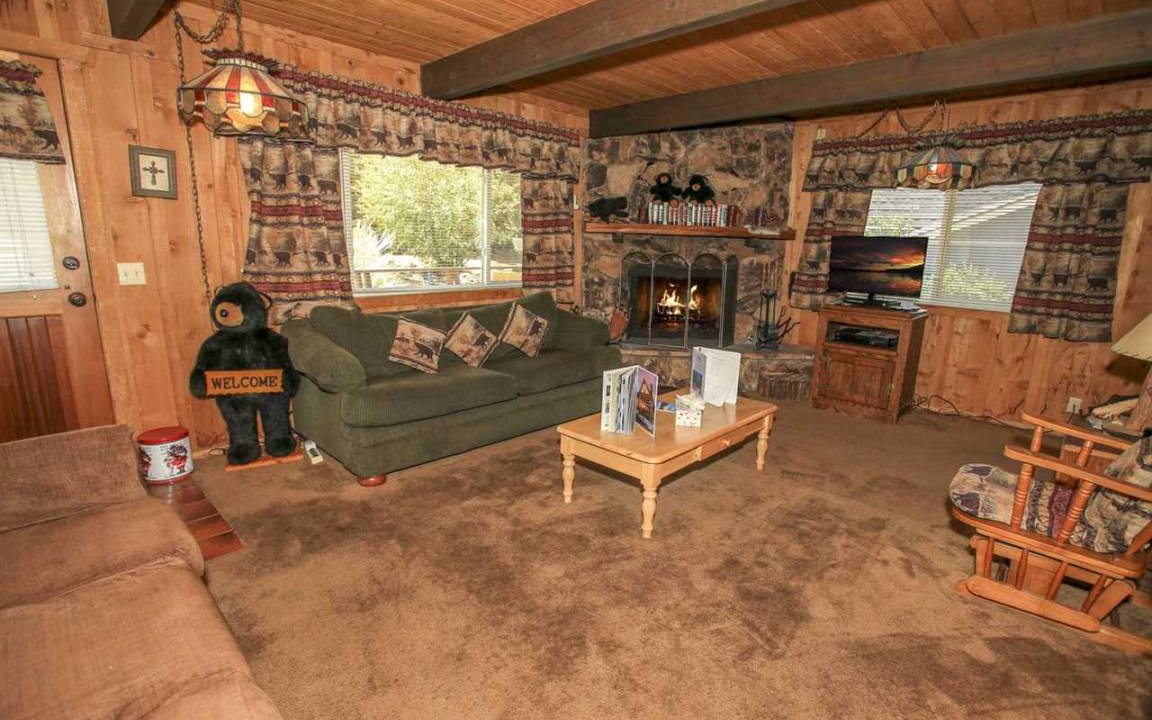 Big Bear House | 103 m² House ∙ 2 bedrooms ∙ 6 guests