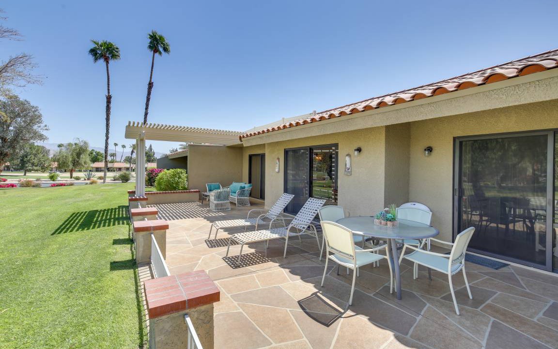 Palm Desert Apartment | 109 m² Apartment ∙ 2 bedrooms ∙ 4 guests