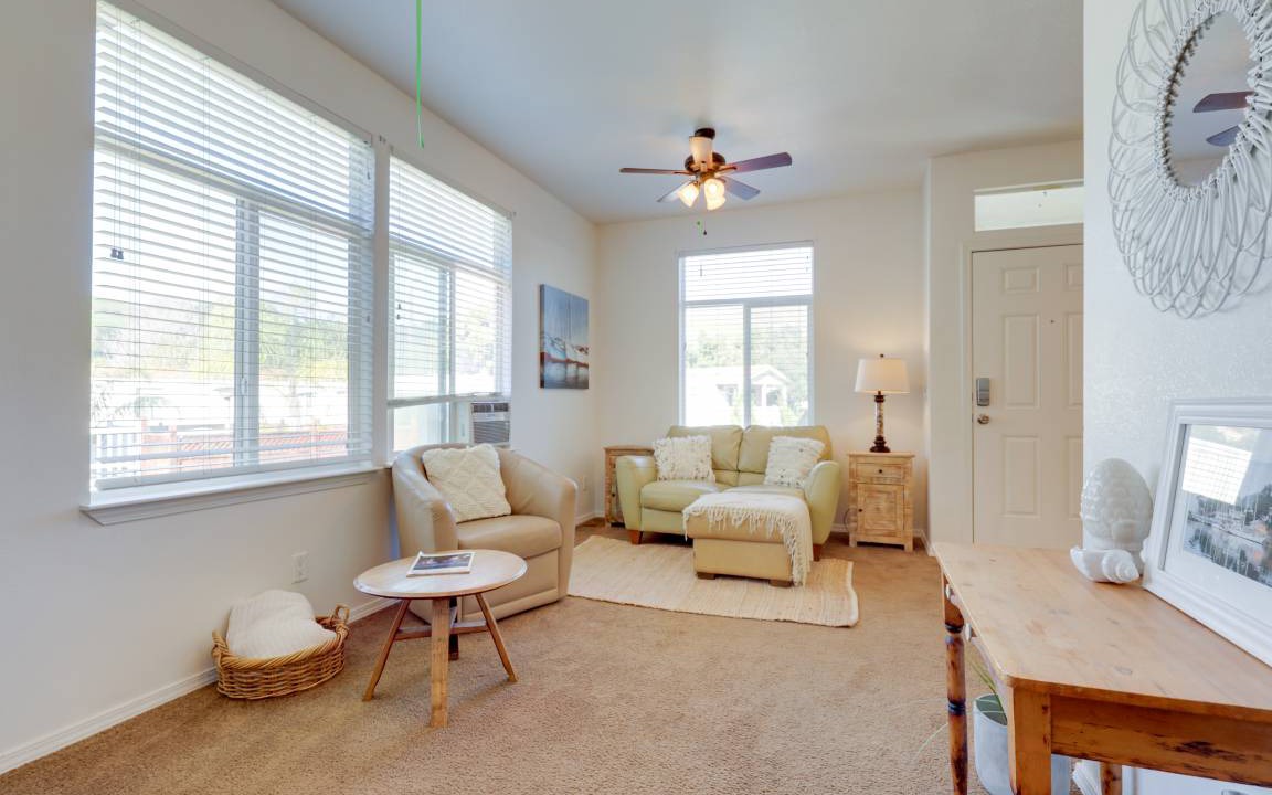 Oak View House | 111 m² House ∙ 2 bedrooms ∙ 2 guests