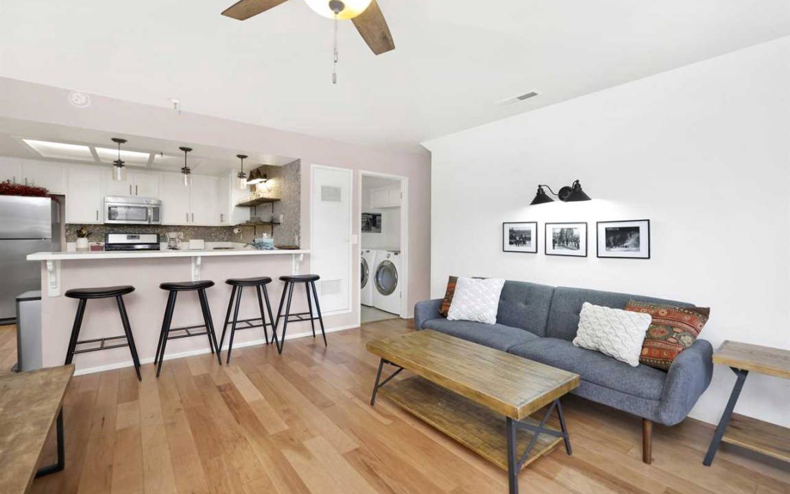 Summit Estates Condo | 112 m² Condo ∙ 2 bedrooms ∙ 6 guests