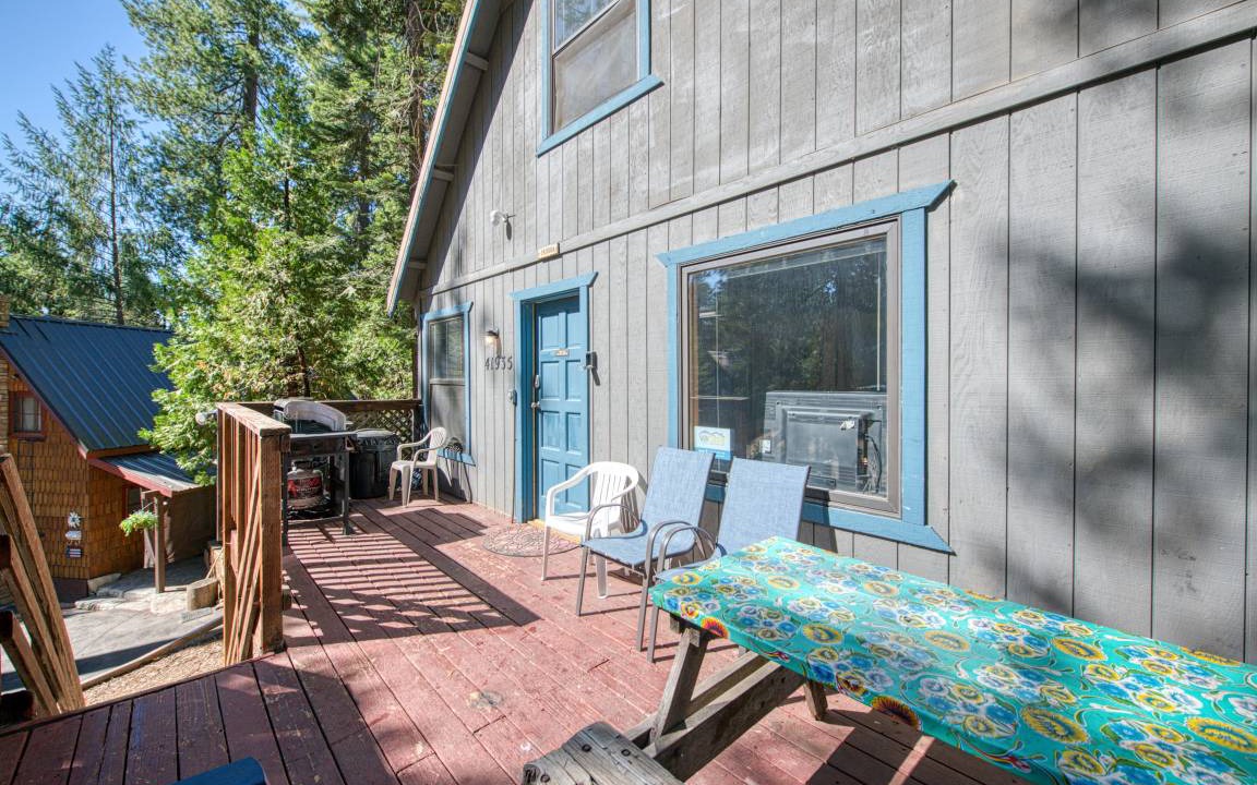 West Village Cabin | 116 m² Cabin ∙ 4 bedrooms ∙ 8 guests