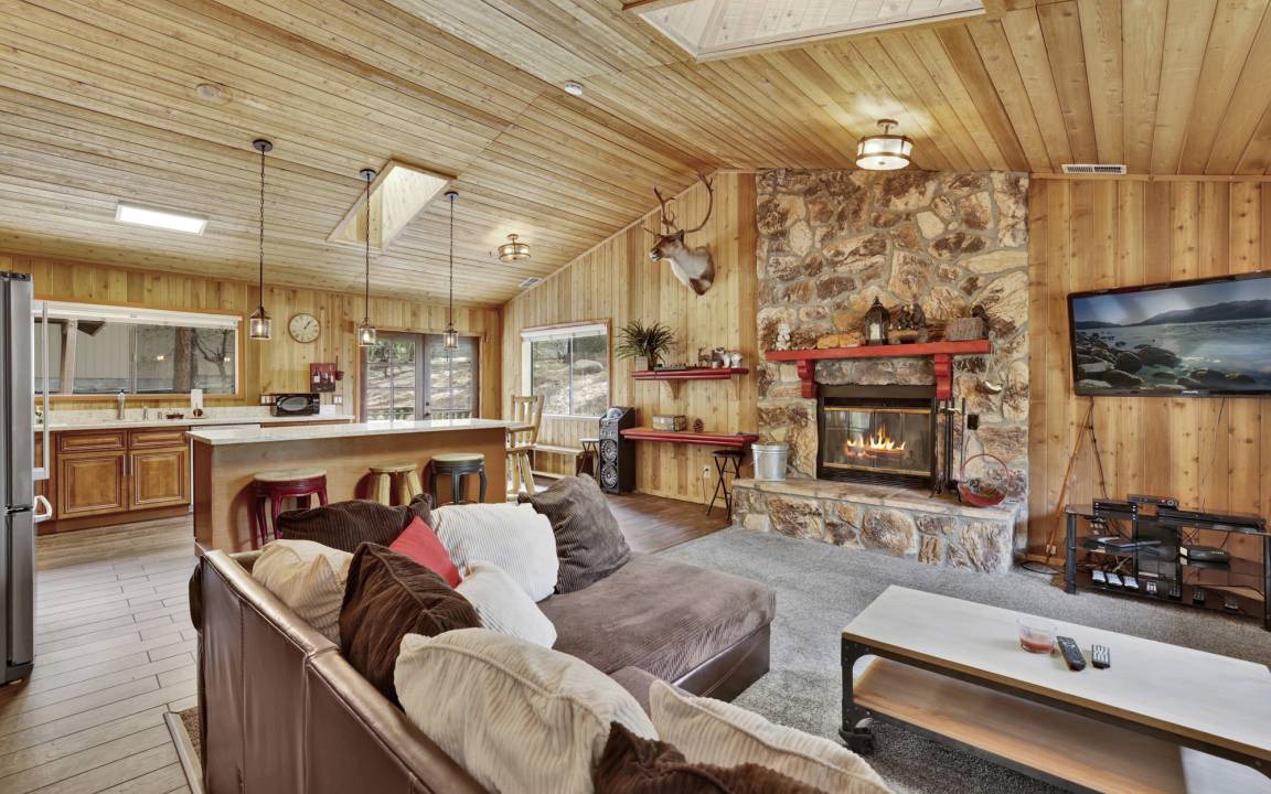 Fox Farm Cabin | 116 m² Cabin ∙ 2 bedrooms ∙ 6 guests