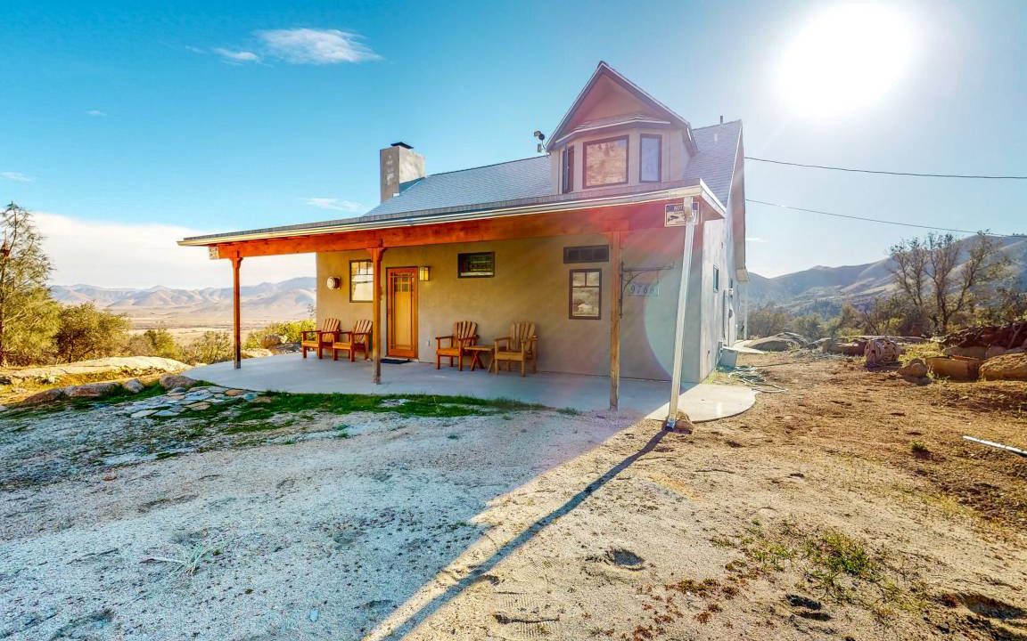 Weldon House | 117 m² House ∙ 2 bedrooms ∙ 4 guests