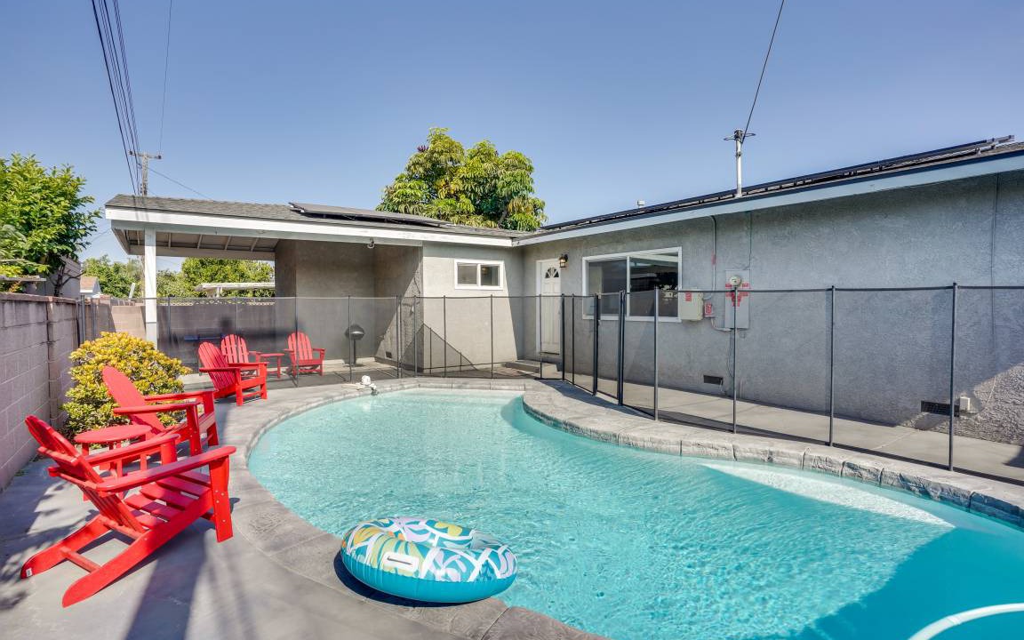Northwest Anaheim House | 117 m² House ∙ 3 bedrooms ∙ 8 guests