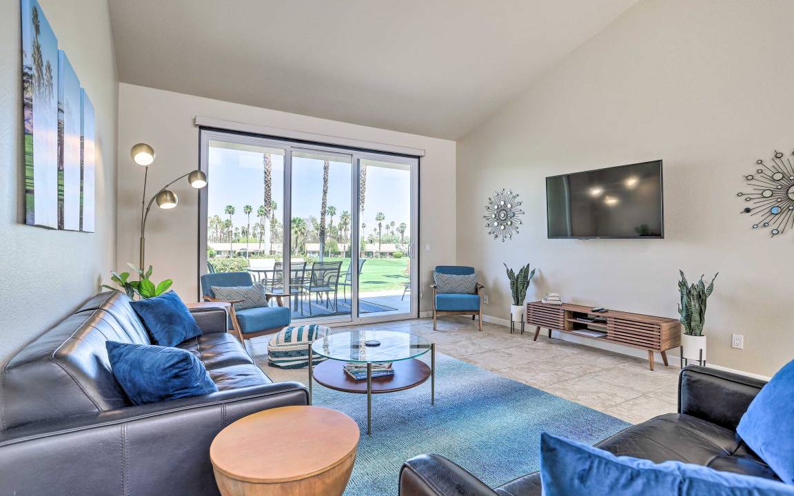 Palm Desert Apartment | 123 m² Apartment ∙ 2 bedrooms ∙ 4 guests