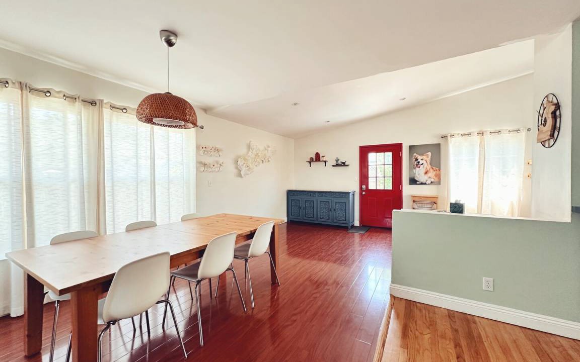The Plaza House | 130 m² House ∙ 1 bedroom ∙ 1 guest