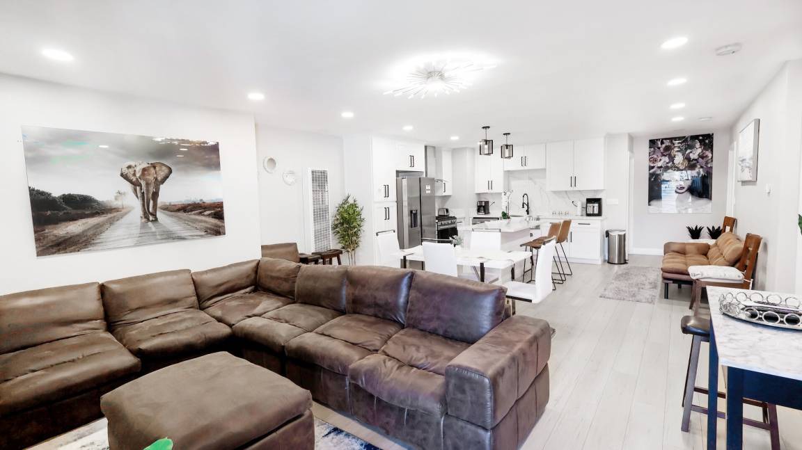 La Presa House | 1310 m² House ∙ 3 bedrooms ∙ 8 guests