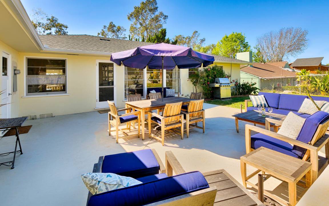 Capistrano Beach Cottage | 134 m² Cabin ∙ 2 bedrooms ∙ 6 guests