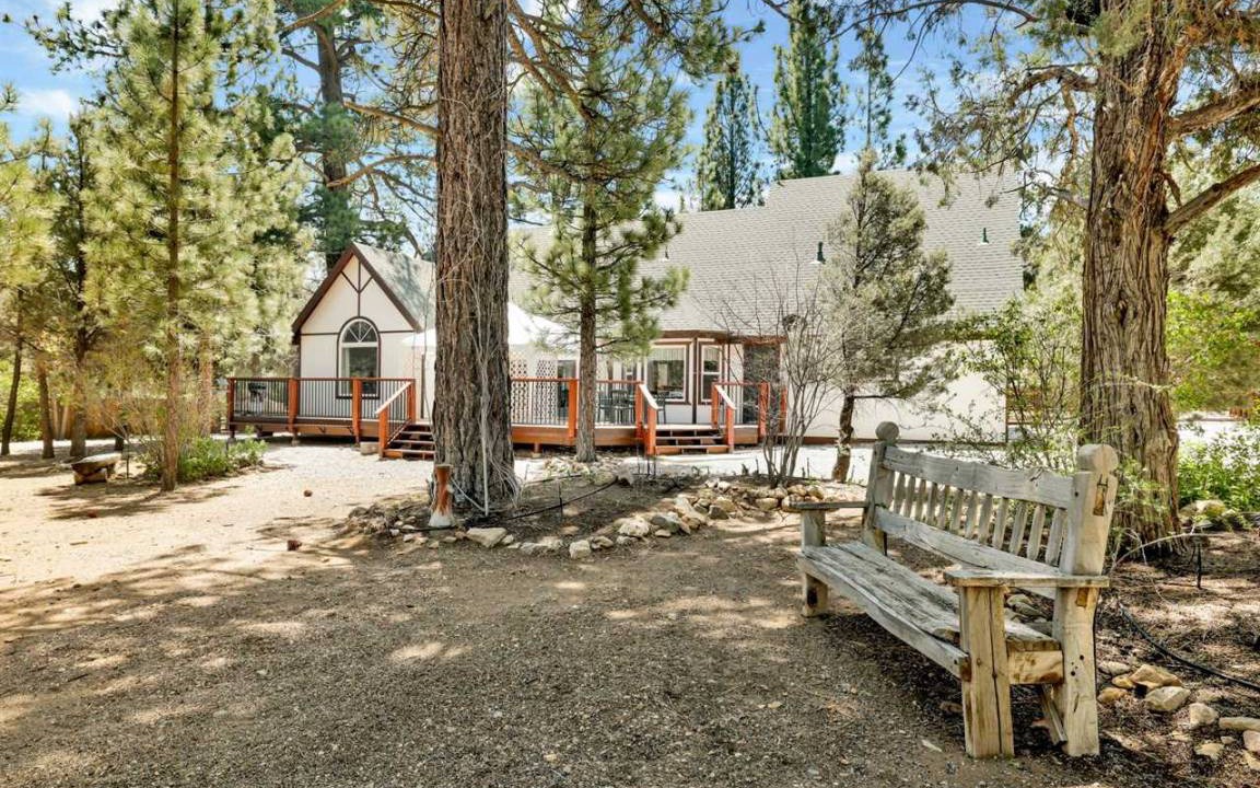 Woodlands Cabin | 140 m² Cabin ∙ 3 bedrooms ∙ 6 guests