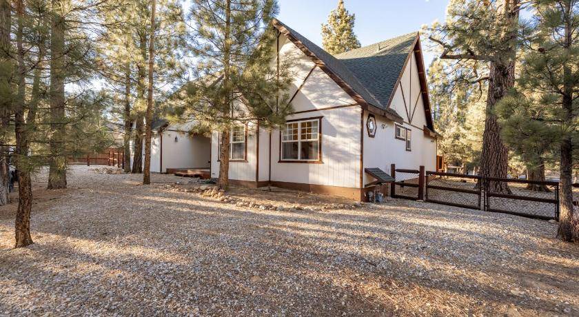Woodlands House | 140 m² House ∙ 3 bedrooms ∙ 6 guests