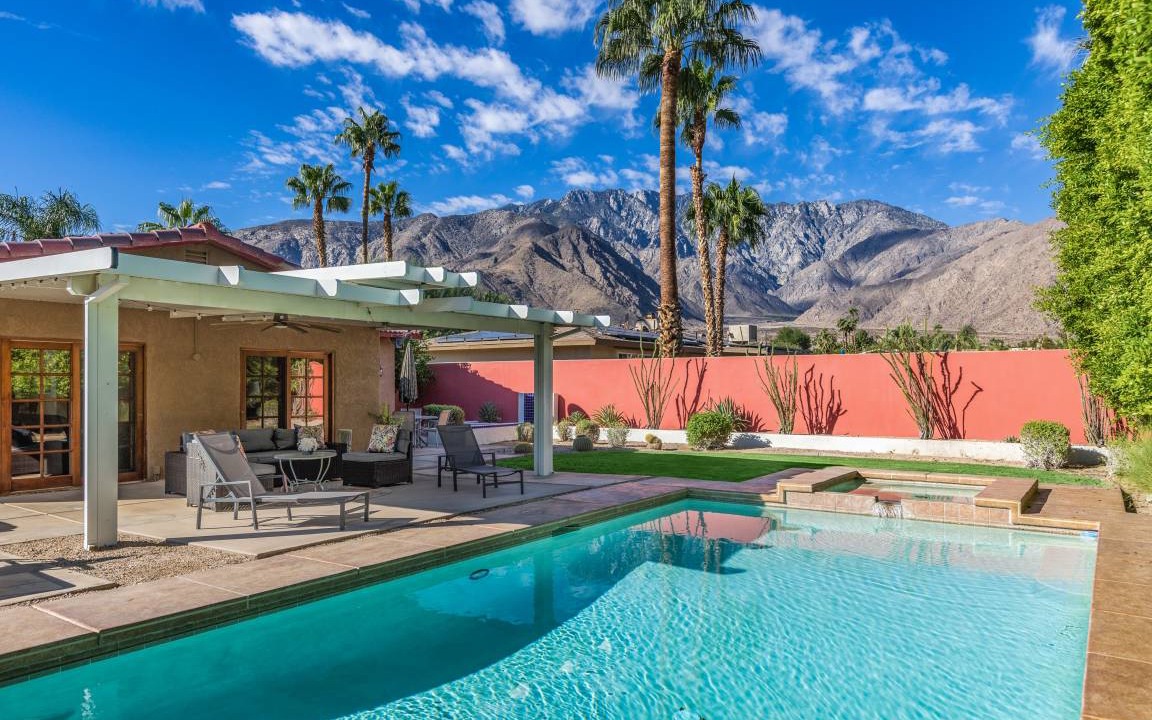 Racquet Club West House | 142 m² House ∙ 3 bedrooms ∙ 6 guests