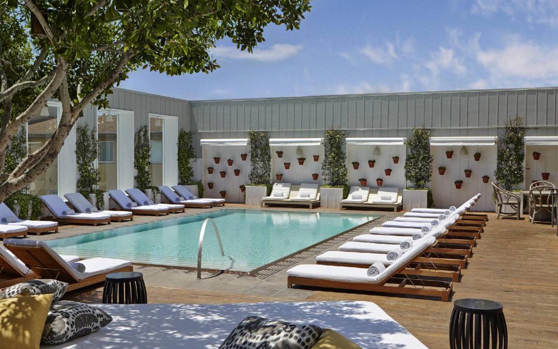 West Hollywood Hotel | 151 m² Hotel ∙ 127 guests