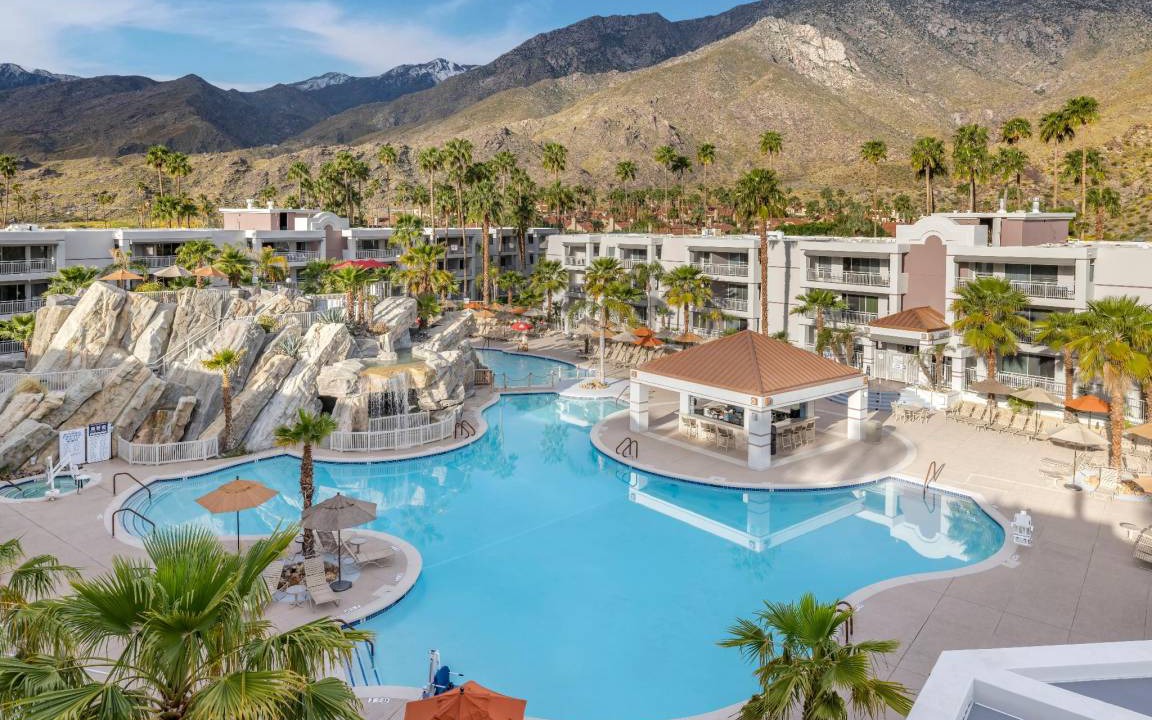 Canyon Corridor Resort | 152 m² Resort ∙ 3 bedrooms ∙ 127 guests