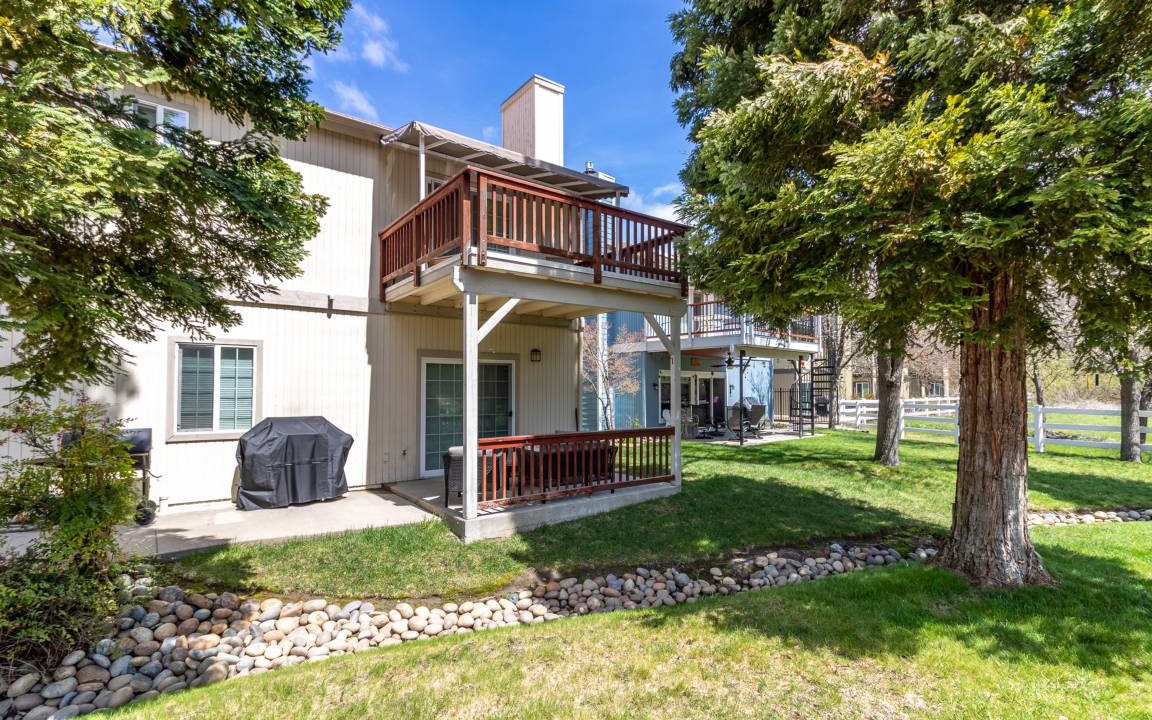 Bass Lake House | 163 m² House ∙ 4 bedrooms ∙ 9 guests