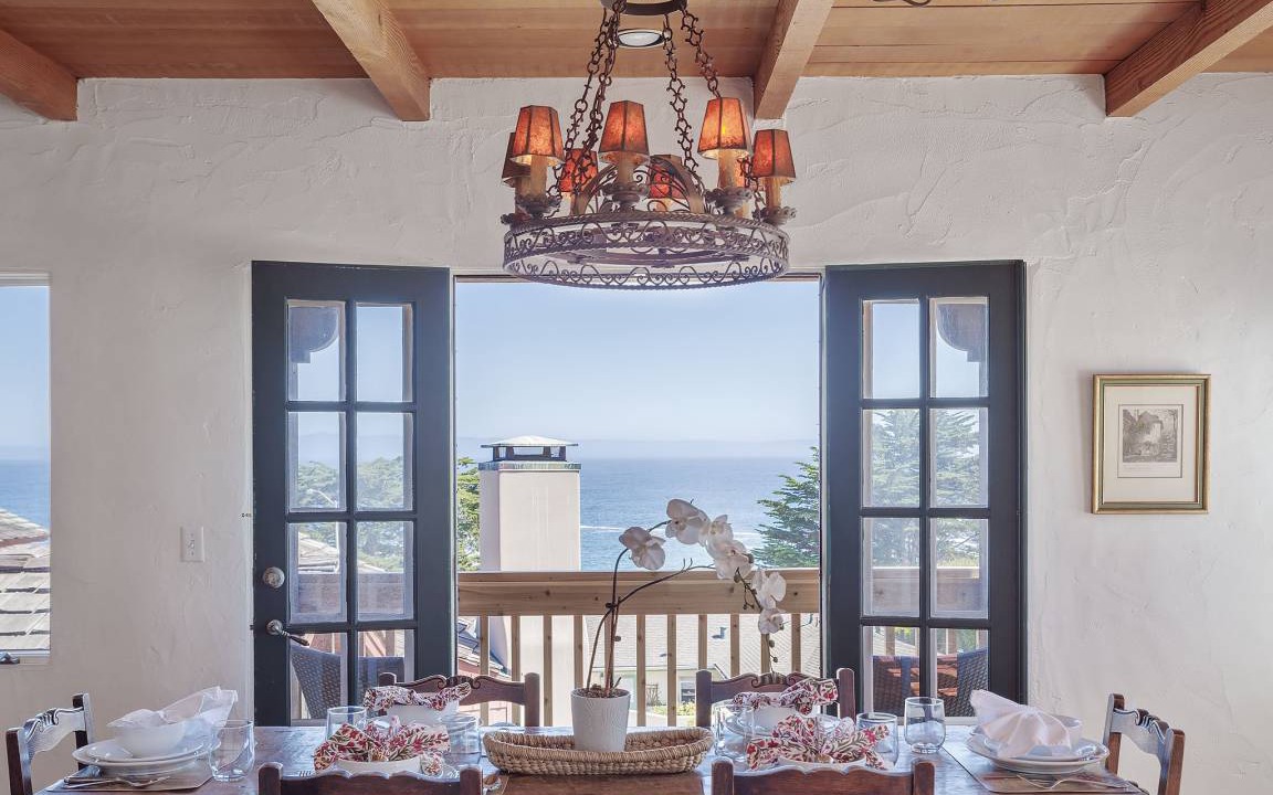 Pacific Grove House | 167 m² House ∙ 3 bedrooms ∙ 6 guests