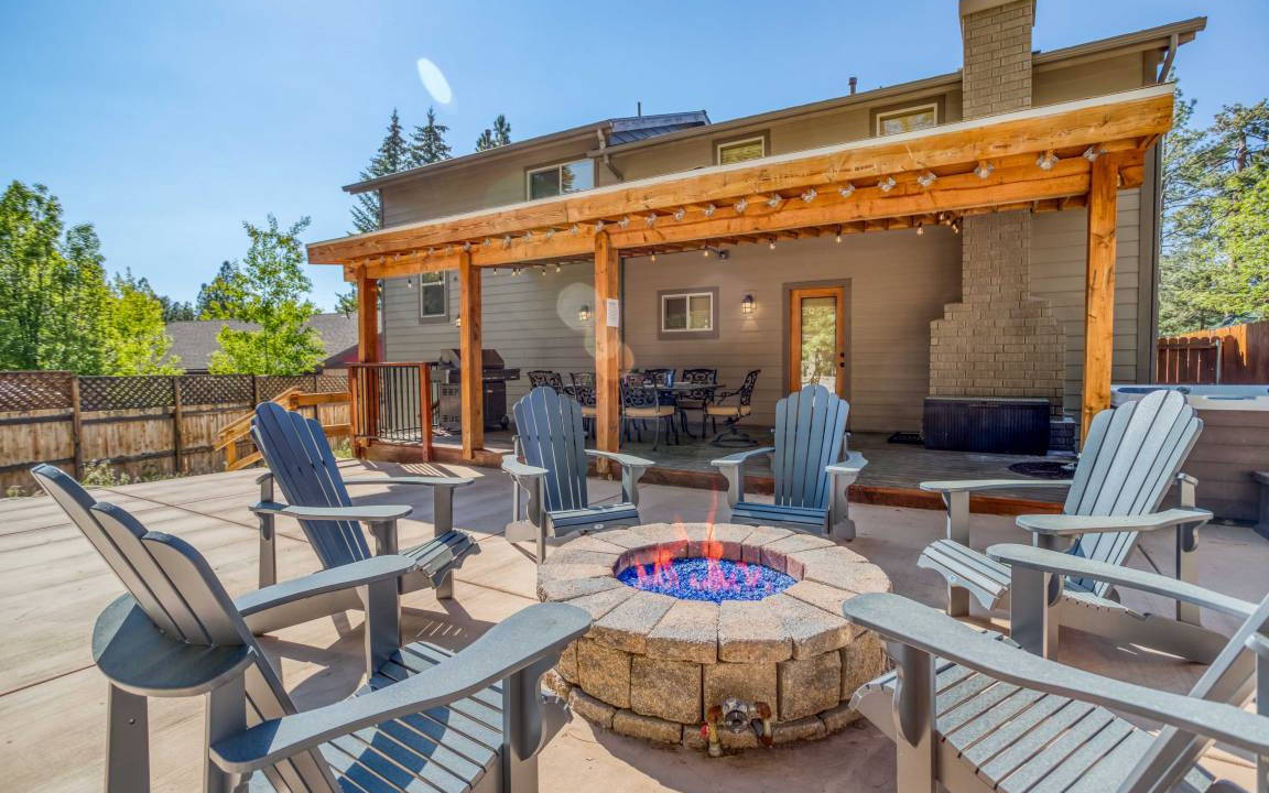The Village House | 180 m² House ∙ 3 bedrooms ∙ 7 guests