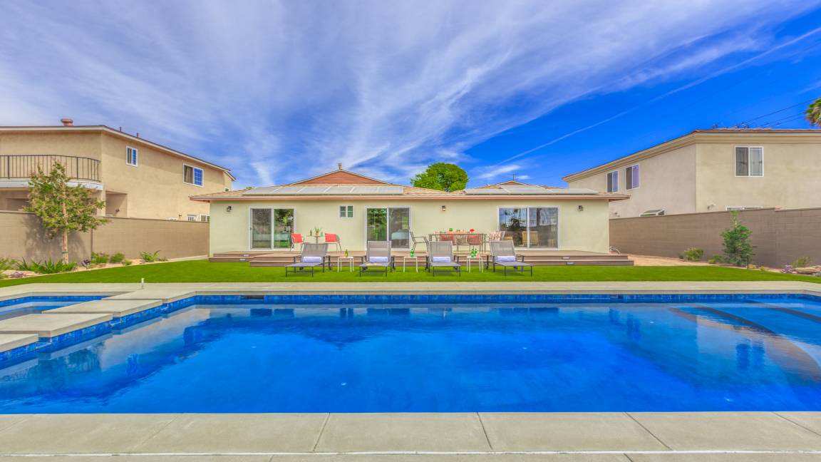 Hermosa Village House | 192 m² House ∙ 5 bedrooms ∙ 13 guests