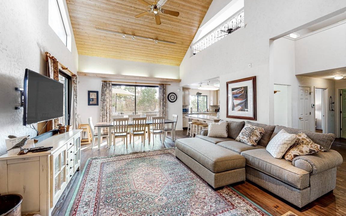 Shaver Lake House | 195 m² House ∙ 3 bedrooms ∙ 8 guests