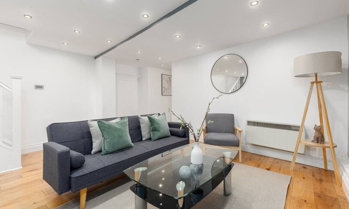 Cantelowes Apartment | 2 Bed Flat near Camden Market