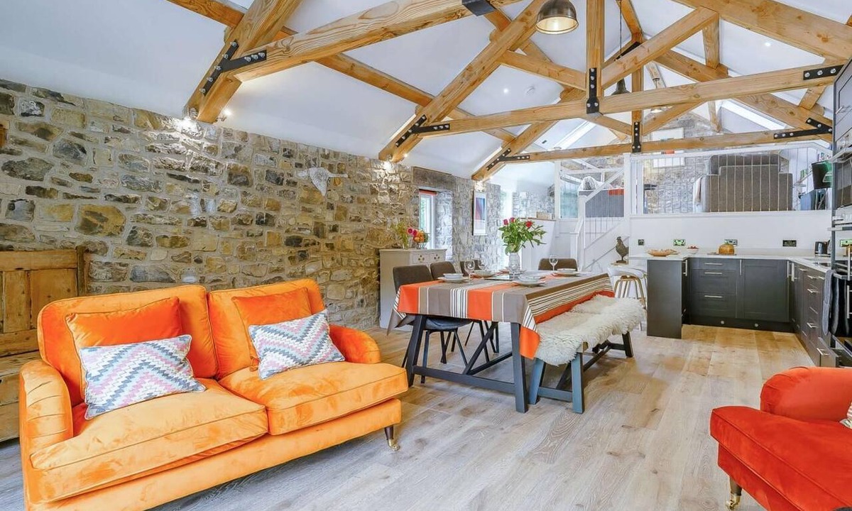 Cowbridge Cottage | 2 Bed in Cowbridge (oc-88000)