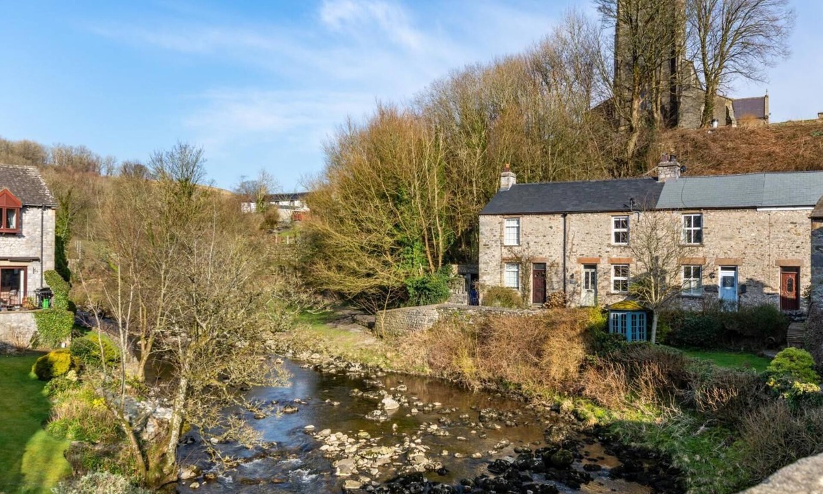 Ingleton Cottage | 2 Bed in Ingleton (oc-w31066)