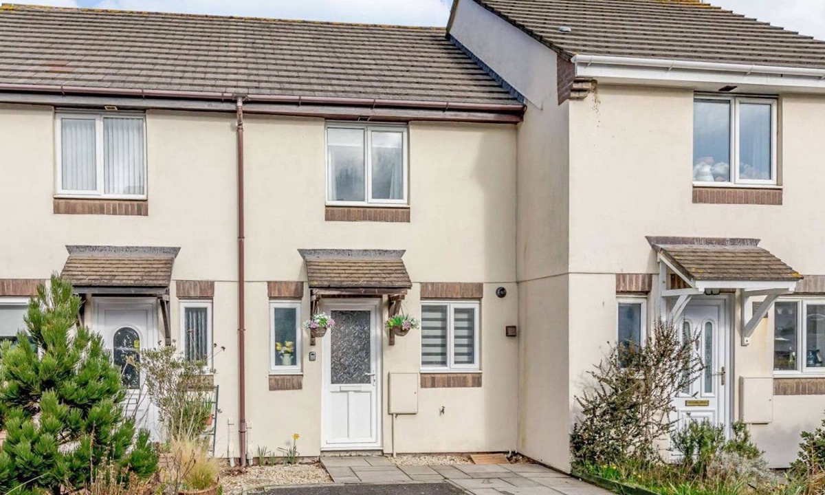Westleigh Cottage | 2 bedroom accommodation in Westward Ho!, near Bideford