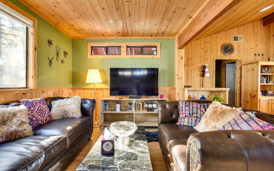 Pine Mountain Club House | 201 m² House ∙ 4 bedrooms ∙ 12 guests