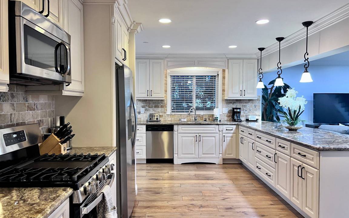 Southwest Anaheim House | 214 m² House ∙ 5 bedrooms ∙ 10 guests