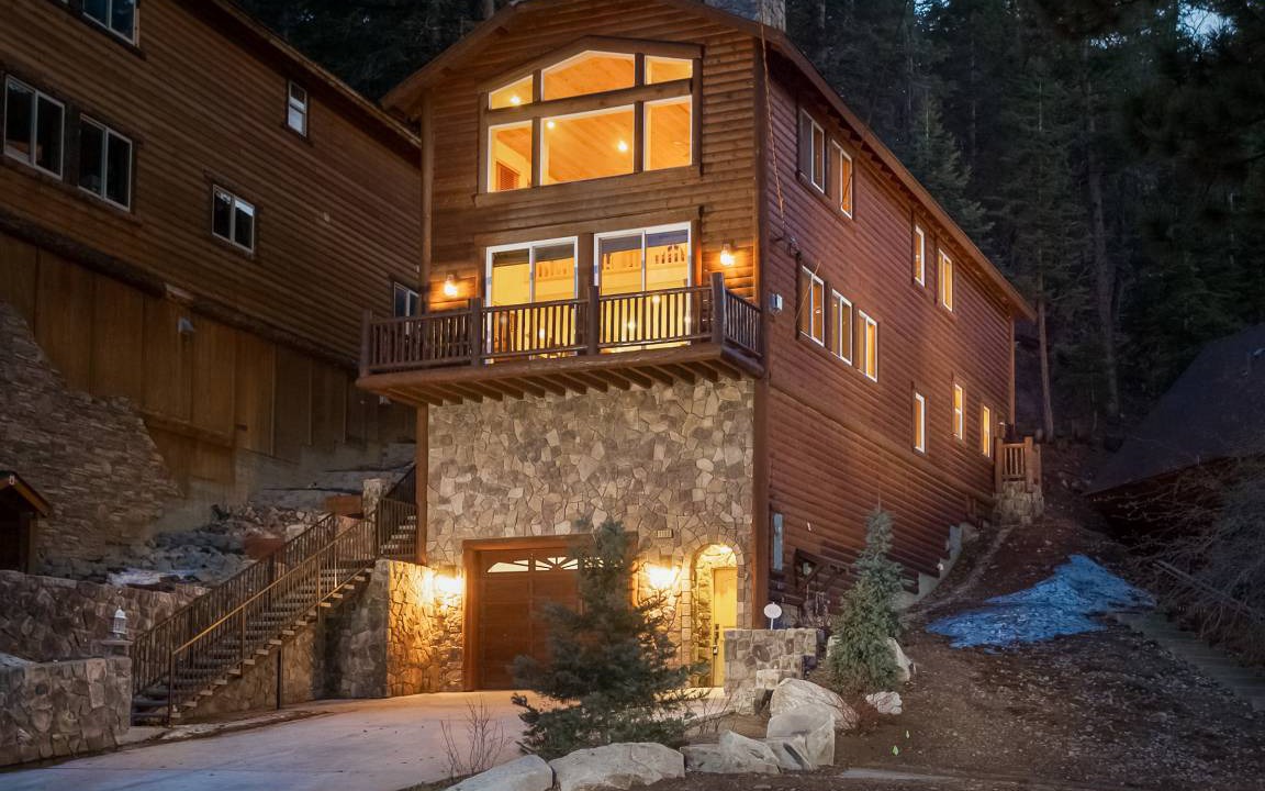 Big Bear Lake House | 217 m² House ∙ 4 bedrooms ∙ 12 guests
