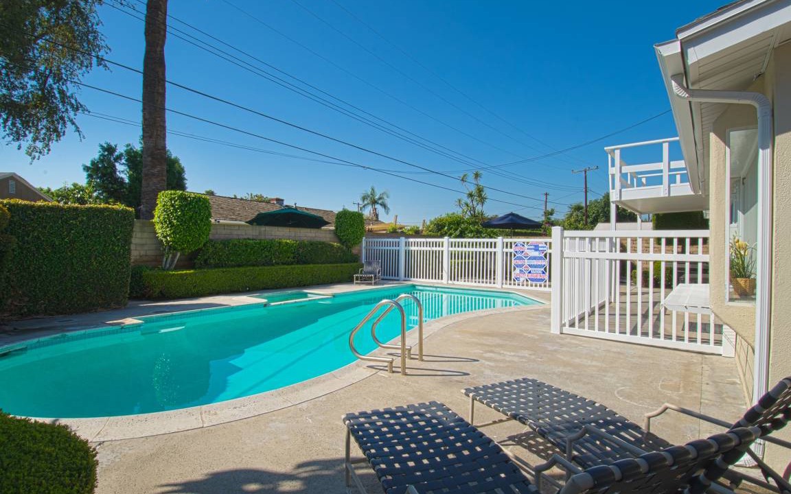 Northwest Anaheim House | 218 m² House ∙ 6 bedrooms ∙ 15 guests