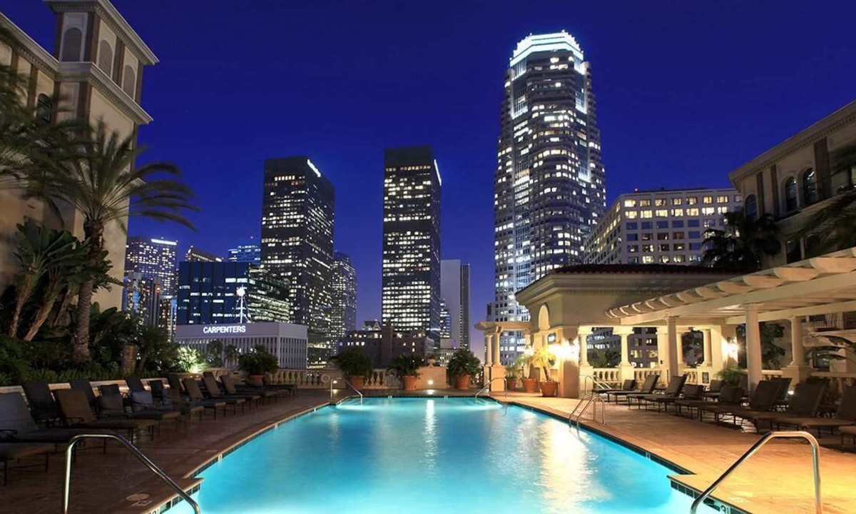 City West Apartment | 234248 Luxzurious DTLA Suite