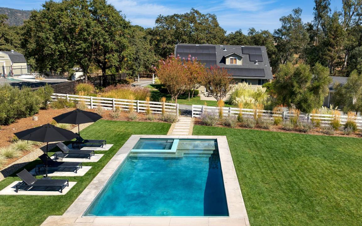 Sonoma House | 241 m² House ∙ 3 bedrooms ∙ 8 guests