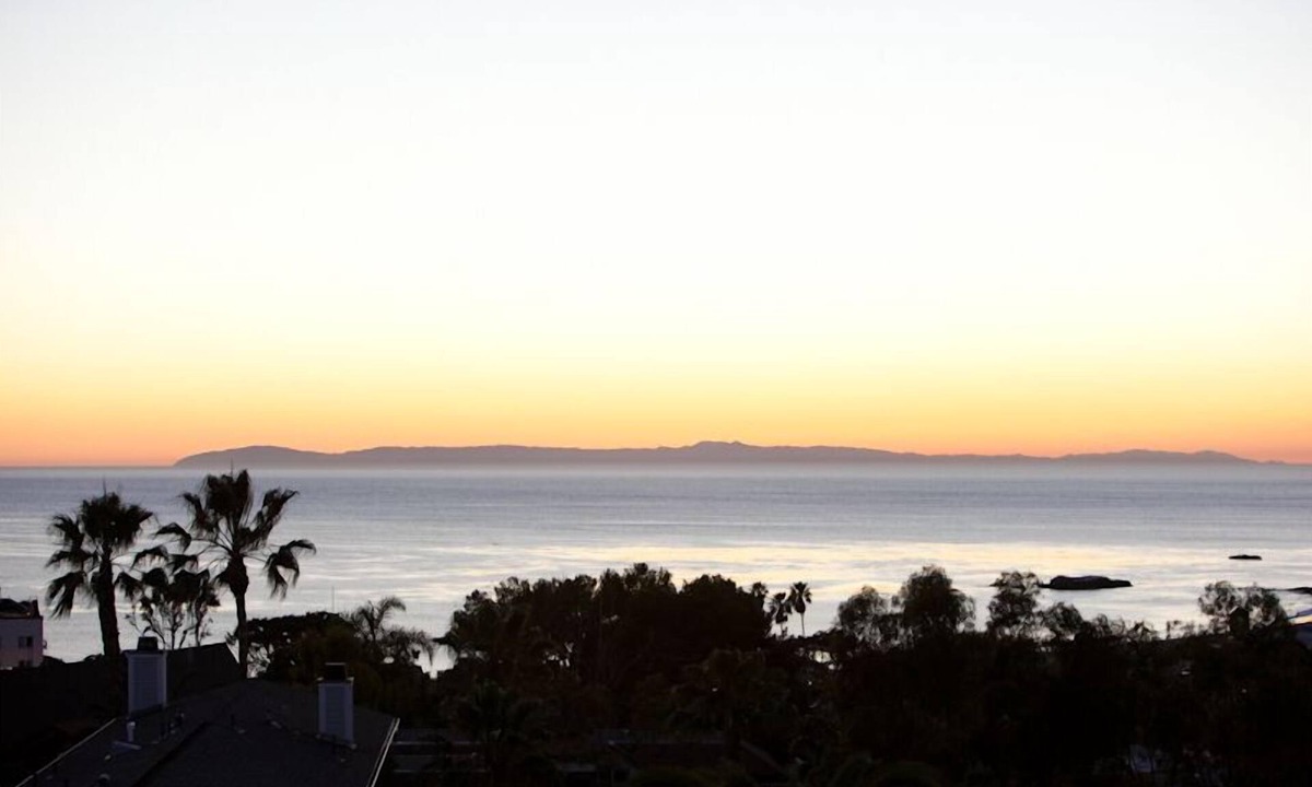 Laguna Beach Cottage | 25% DisCount; Rarely Available, OCean View & Sunsets; Steps to Sand