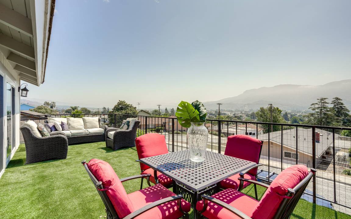 Santa Paula House | 260 m² House ∙ 4 bedrooms ∙ 9 guests