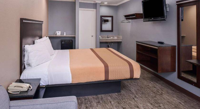 San Juan Capistrano Hotel | 28 m² Hotel ∙ 127 guests
