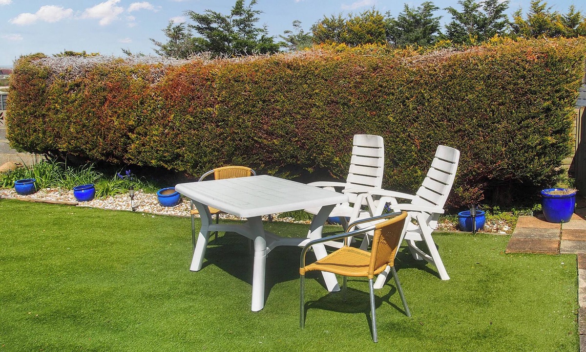 Pagham Cottage | 3 bedroom accommodation in Pagham, near Bognor Regis