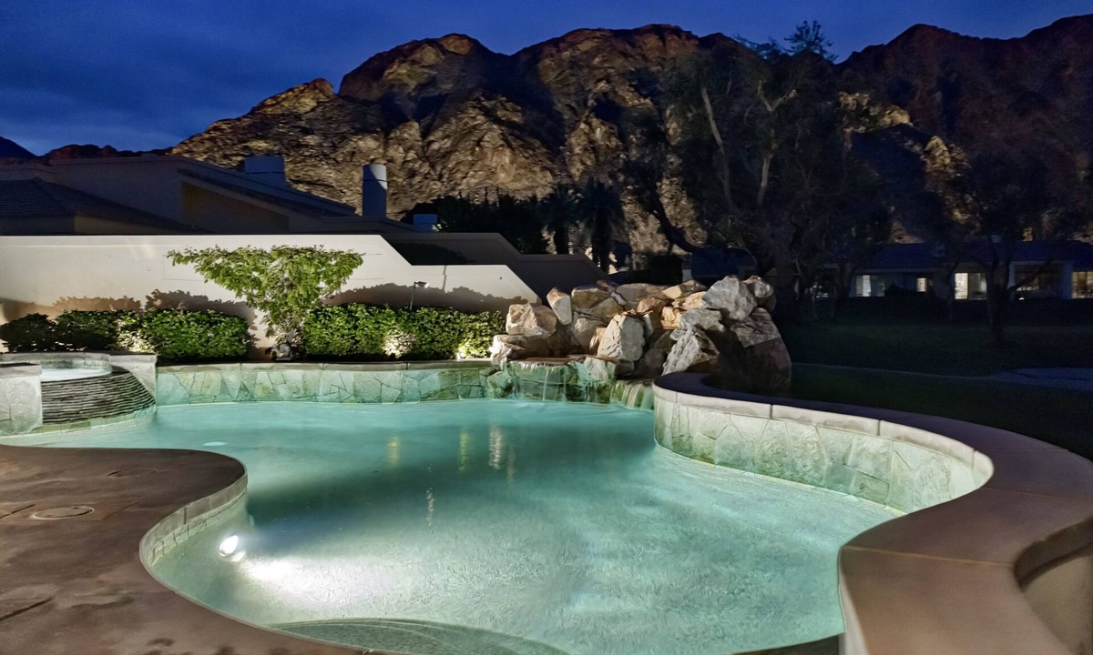 La Quinta House | 3 Ensuites, 3.5 baths, 3,000 sqft, Night Lit Mountain & Golf Views, Pvt Pool/Spa