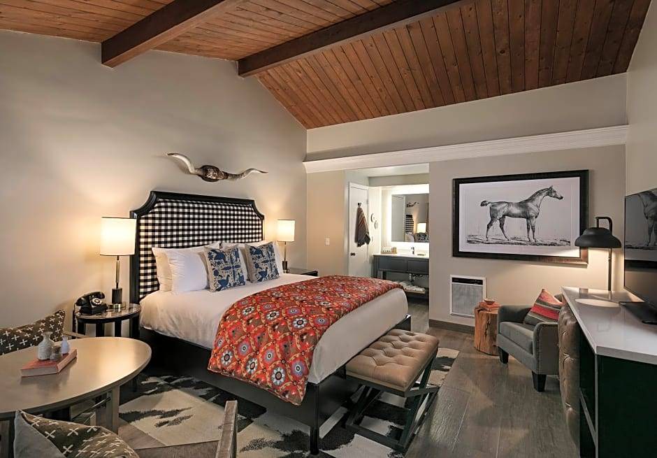 San Simeon Hotel | 3-Star Hotel ∙ Oceanpoint Ranch