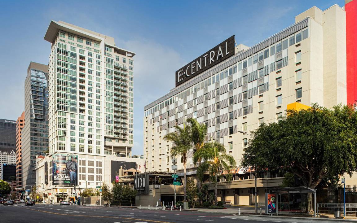 Downtown Los Angeles Hotel | 315 m² Hotel ∙ 127 guests