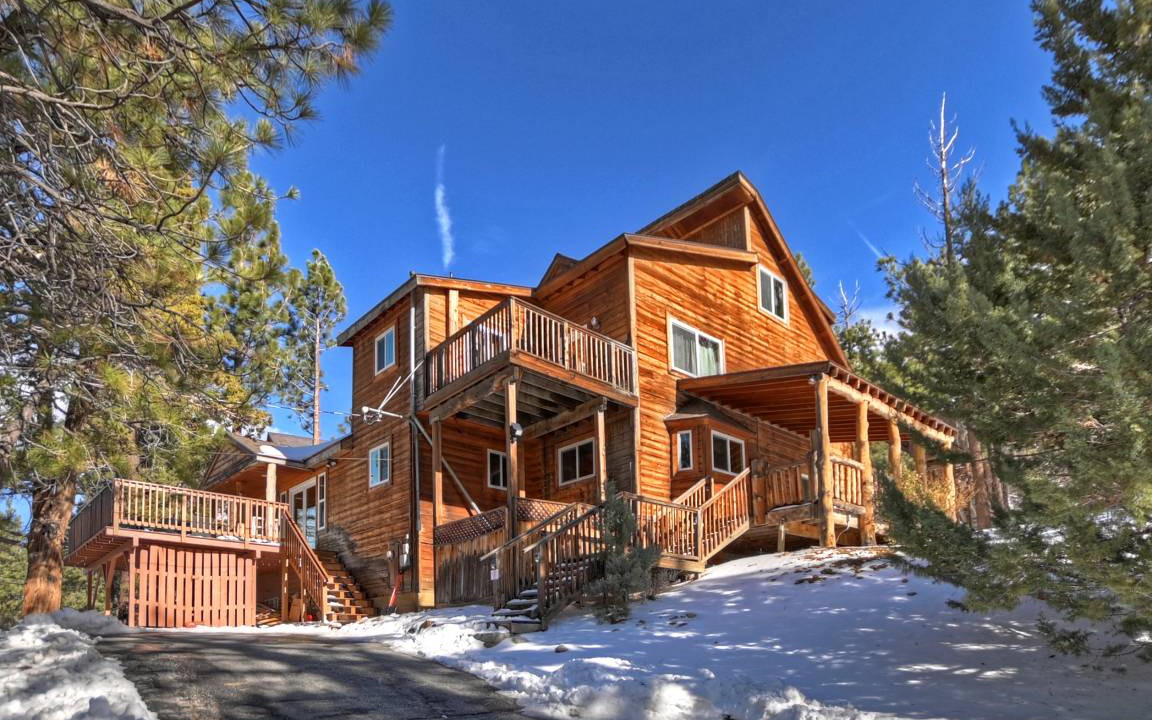 Big Bear Cabin | 348 m² Cabin ∙ 7 bedrooms ∙ 12 guests