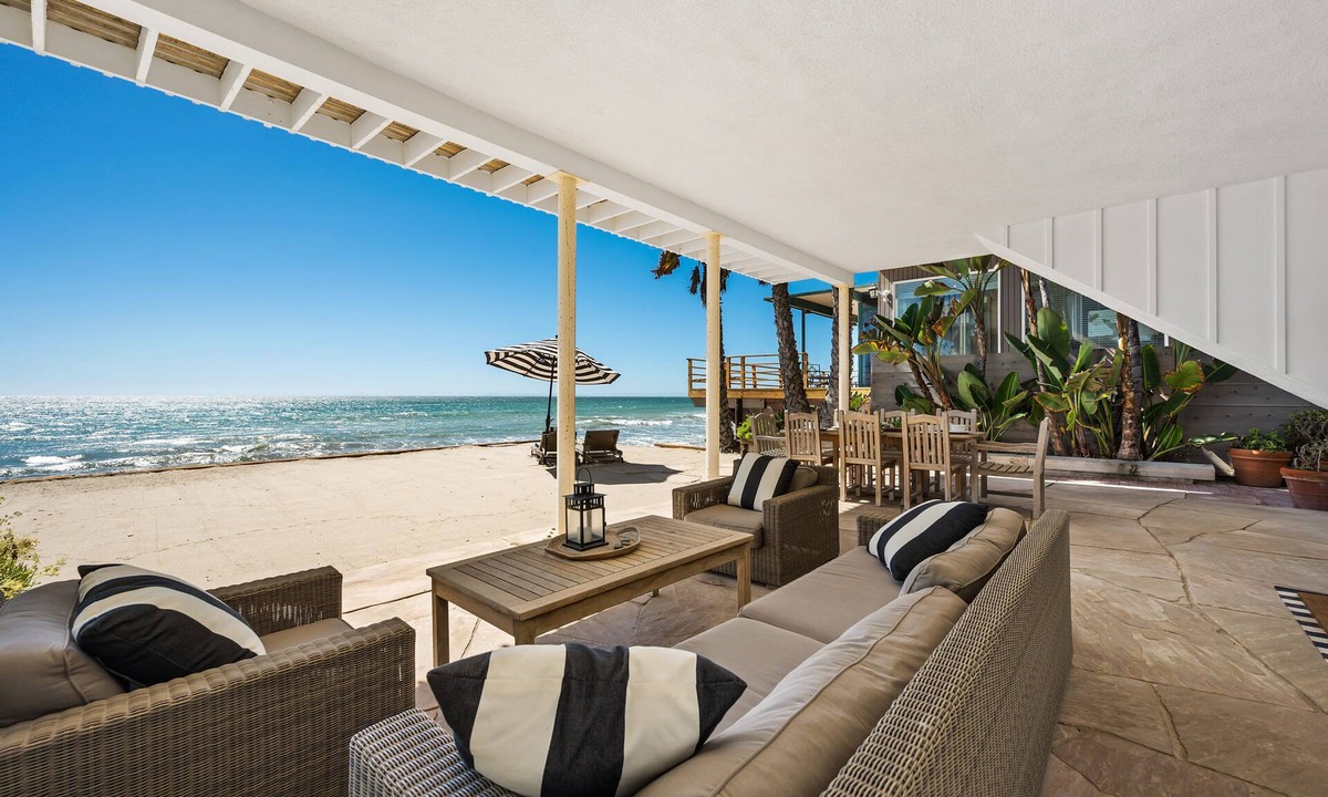 Capistrano Beach House | 35581 Beach Road: 4 BR, 4 BA House in Dana Point, Sleeps 8