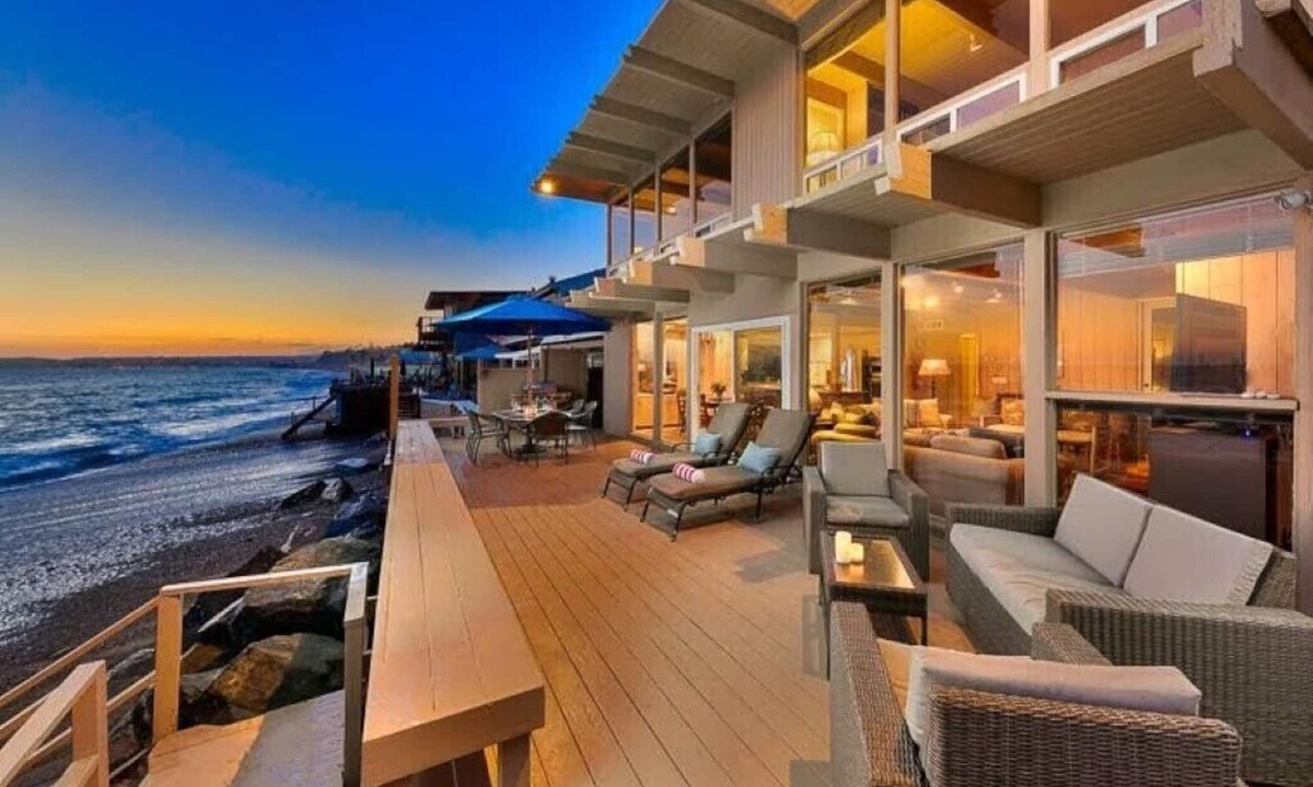 Capistrano Beach House | 35679 Beach Road/Exceptional beach/ocean front home
