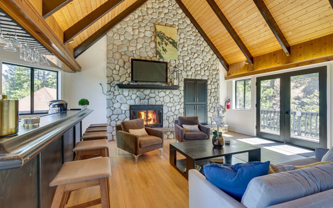 Lake Arrowhead House | 362 m² House ∙ 4 bedrooms ∙ 10 guests