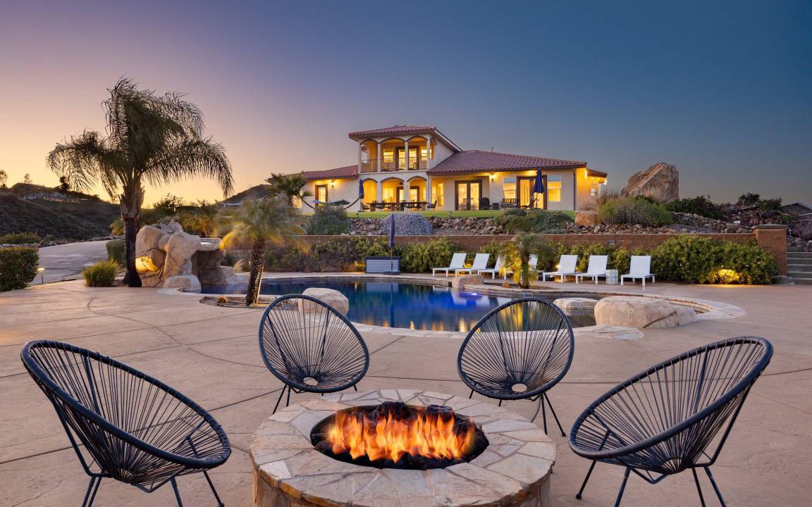 Murrieta Villa | 384 m² Villa ∙ 6 bedrooms ∙ 20 guests