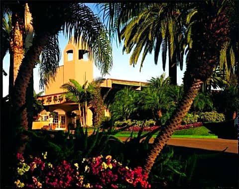 Newport Beach Hotel | 4-Star Hotel ∙ Hyatt Regency Newport Beach