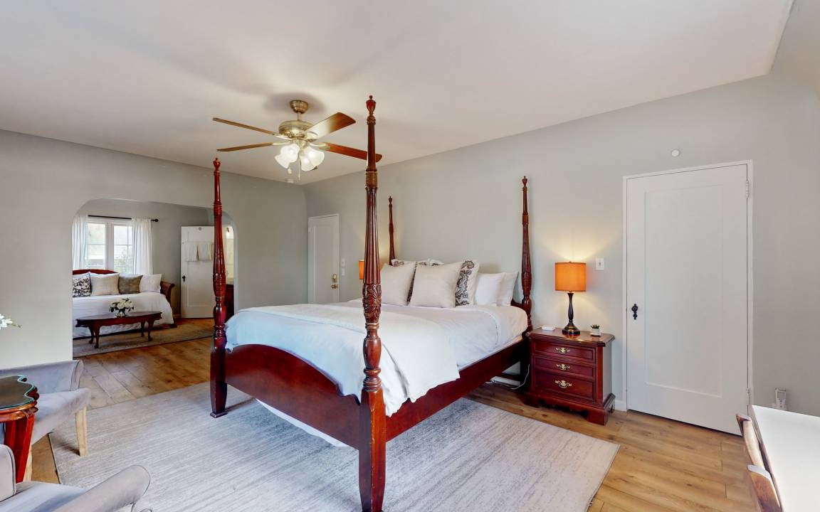 East Beach Hotel | 41 m² Hotel ∙ 1 bedroom ∙ 4 guests
