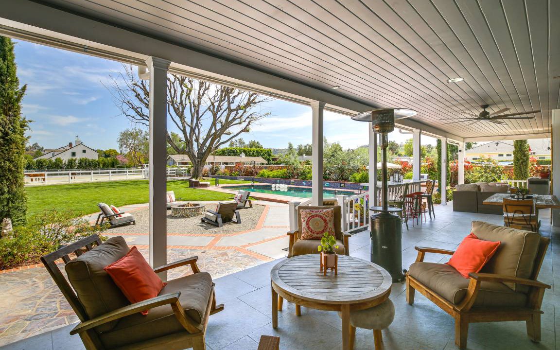 Orange Villa | 418 m² Villa ∙ 4 bedrooms ∙ 11 guests